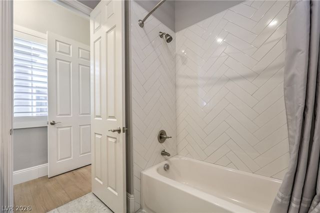 2068 Orchard Mist Street, Las Vegas, NV 89135