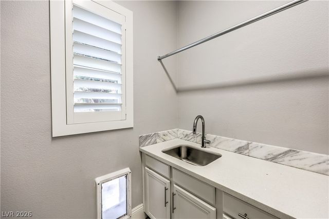 2068 Orchard Mist Street, Las Vegas, NV 89135