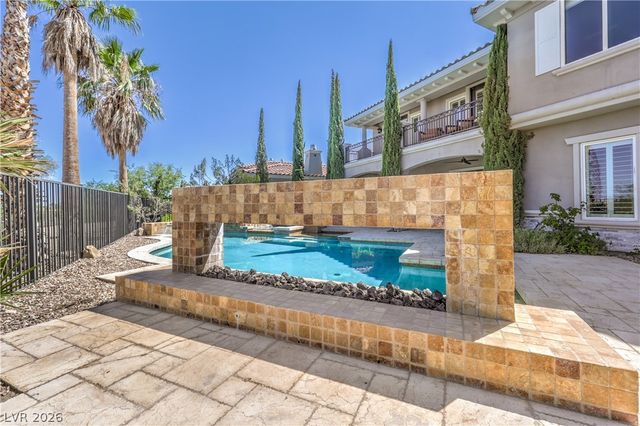 2068 Orchard Mist Street, Las Vegas, NV 89135