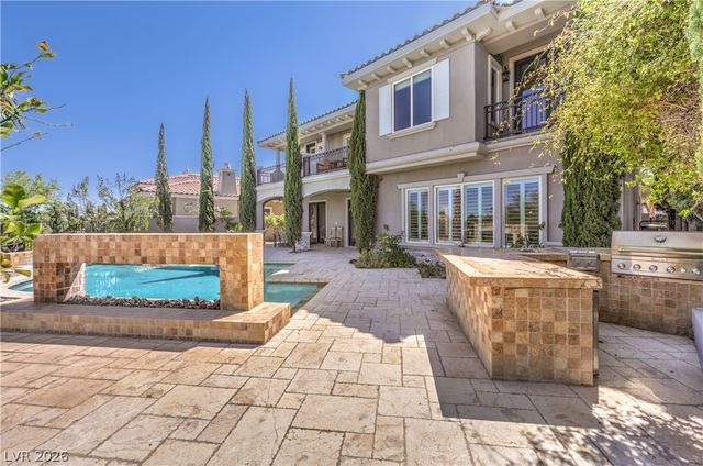 2068 Orchard Mist Street, Las Vegas, NV 89135