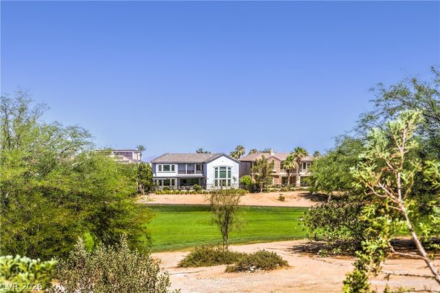 2068 Orchard Mist Street, Las Vegas, NV 89135