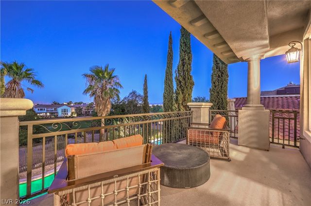 2068 Orchard Mist Street, Las Vegas, NV 89135