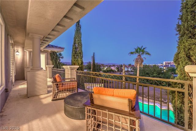 2068 Orchard Mist Street, Las Vegas, NV 89135