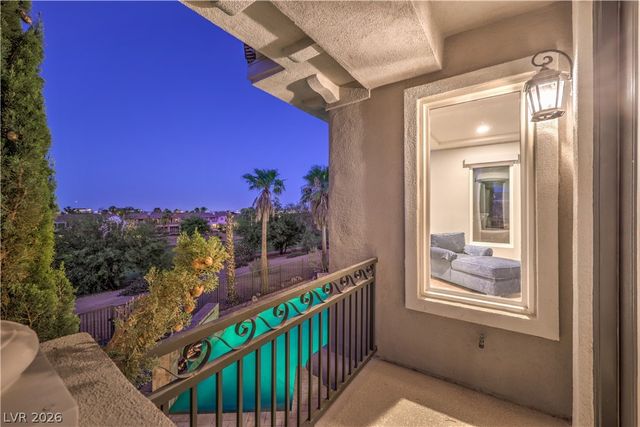 2068 Orchard Mist Street, Las Vegas, NV 89135