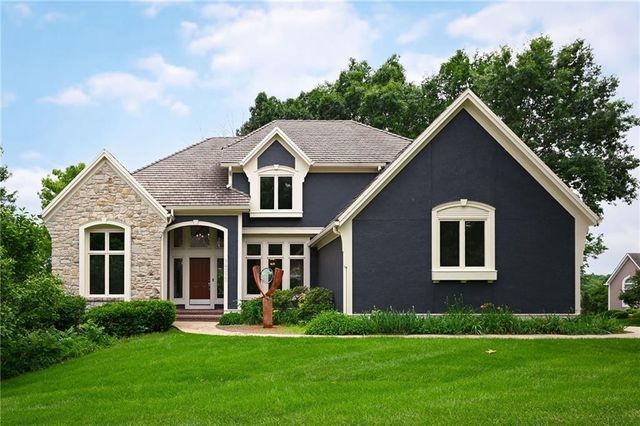 14517 W 49th Street, Shawnee, KS 66216