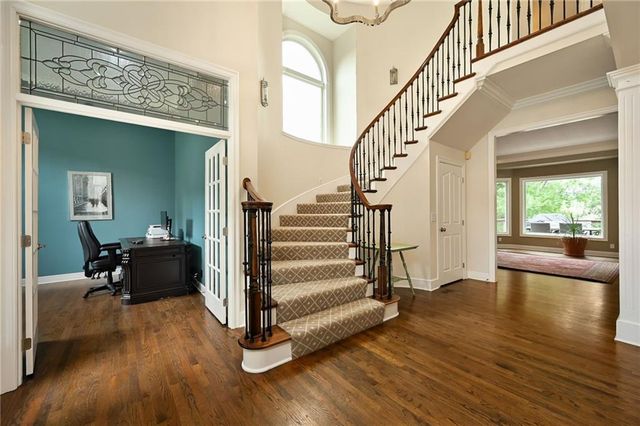 14517 W 49th Street, Shawnee, KS 66216