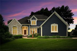 14517 W 49th Street, Shawnee, KS 66216