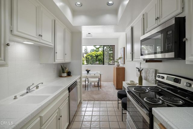 497 E California Boulevard 203, Pasadena, CA 91106