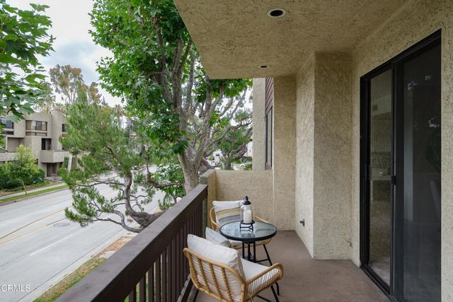497 E California Boulevard 203, Pasadena, CA 91106