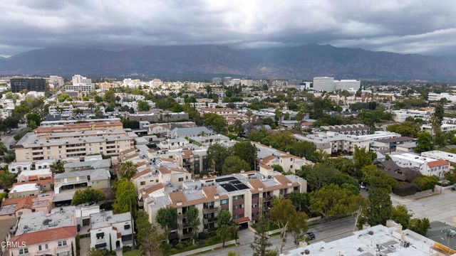 497 E California Boulevard 203, Pasadena, CA 91106