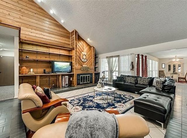 301 Centennial Boulevard, Richardson, TX 75081