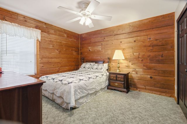 680 Lakeside Dr, Smithville, TN 37166
