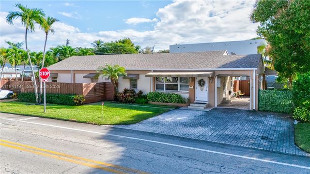 800 NE 6th St 1, Fort Lauderdale, FL 33304