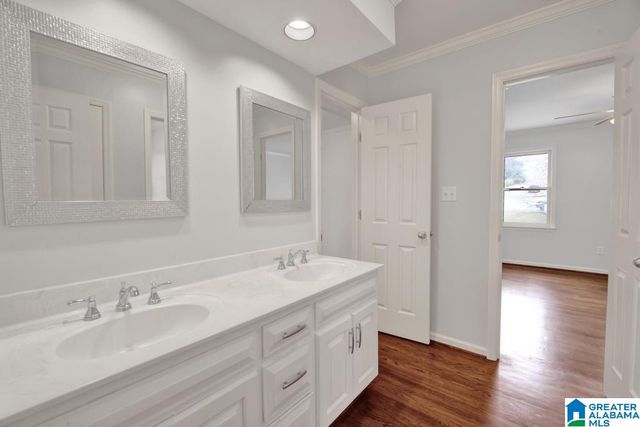 5311 MOUNTAIN PARK CIRCLE, Indian Springs Village, AL 35124