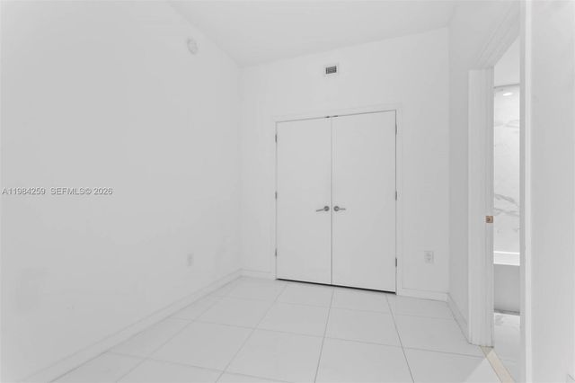 851 NE 1st Ave 3010, Miami, FL 33132