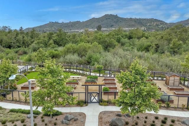 35265 Blossom Place, Fallbrook, CA 92028