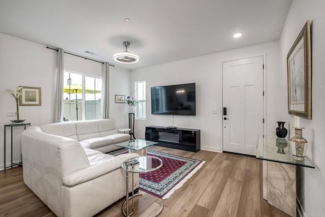 35265 Blossom Place, Fallbrook, CA 92028