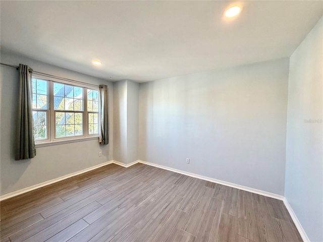 3002 W CLEVELAND STREET B5, Tampa, FL 33609