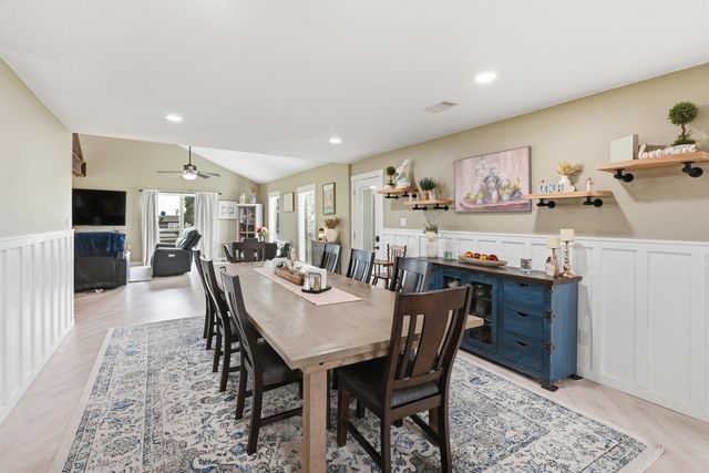 10208 County Road 418, Grandview, TX 76050
