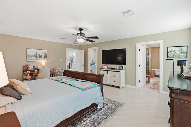 10208 County Road 418, Grandview, TX 76050