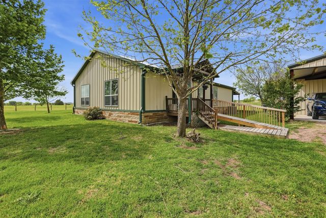 10208 County Road 418, Grandview, TX 76050