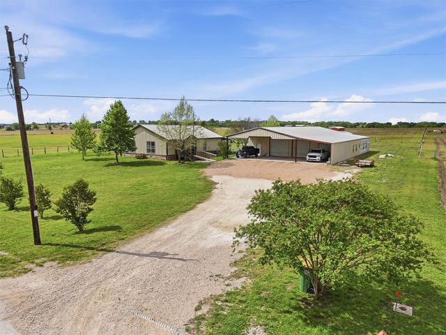 10208 County Road 418, Grandview, TX 76050
