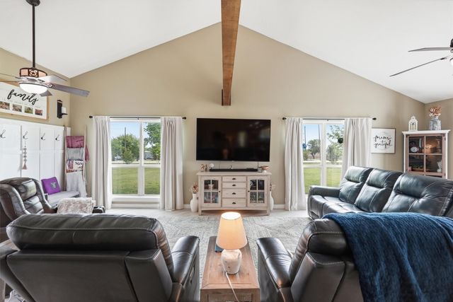 10208 County Road 418, Grandview, TX 76050