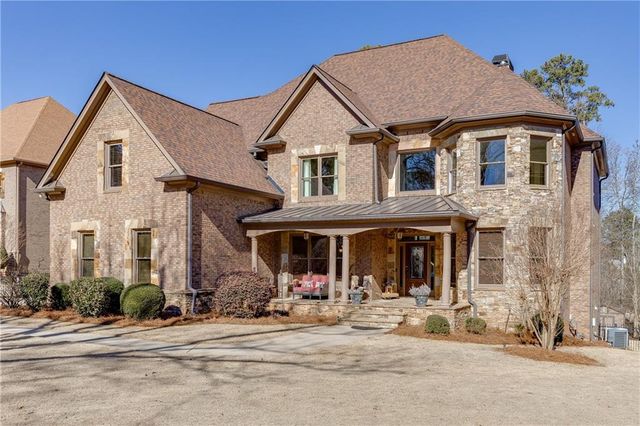 704 Old Cumming Road, Sugar Hill, GA 30518