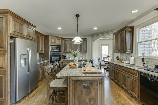 704 Old Cumming Road, Sugar Hill, GA 30518