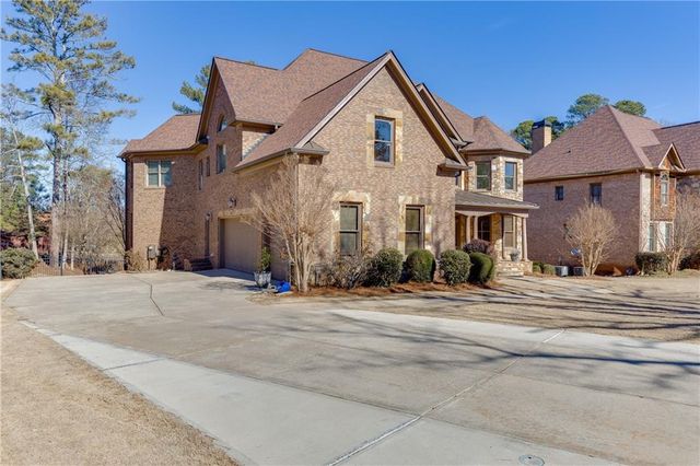 704 Old Cumming Road, Sugar Hill, GA 30518