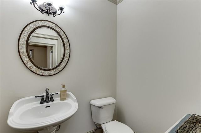 704 Old Cumming Road, Sugar Hill, GA 30518