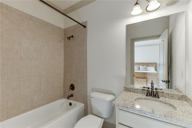 704 Old Cumming Road, Sugar Hill, GA 30518