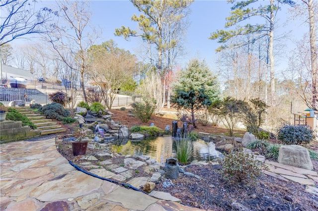 704 Old Cumming Road, Sugar Hill, GA 30518