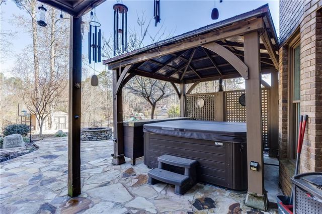 704 Old Cumming Road, Sugar Hill, GA 30518