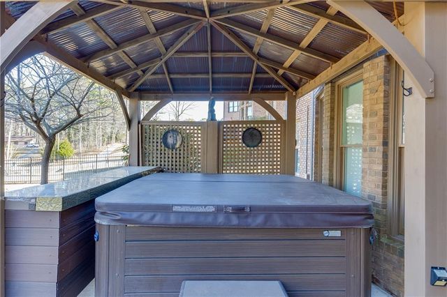 704 Old Cumming Road, Sugar Hill, GA 30518