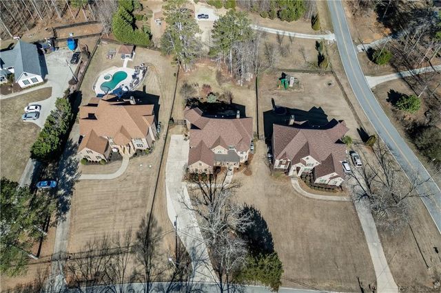 704 Old Cumming Road, Sugar Hill, GA 30518