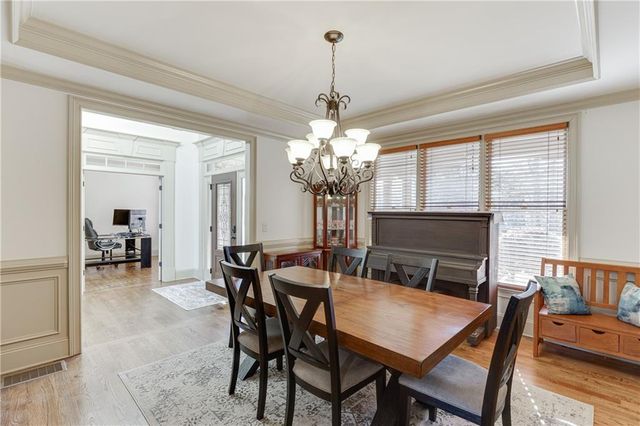 704 Old Cumming Road, Sugar Hill, GA 30518