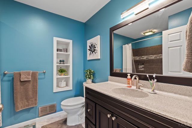 3564 Sapphire Drive, Adrian, MI 49221