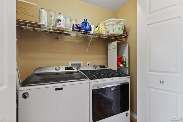 3564 Sapphire Drive, Adrian, MI 49221