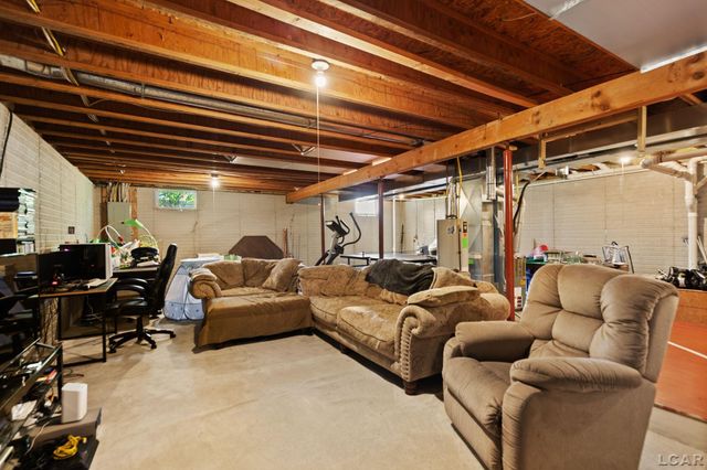 3564 Sapphire Drive, Adrian, MI 49221