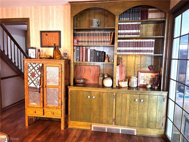 383 Edgewood Court, Columbiana, OH 44408