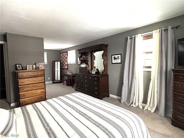 383 Edgewood Court, Columbiana, OH 44408