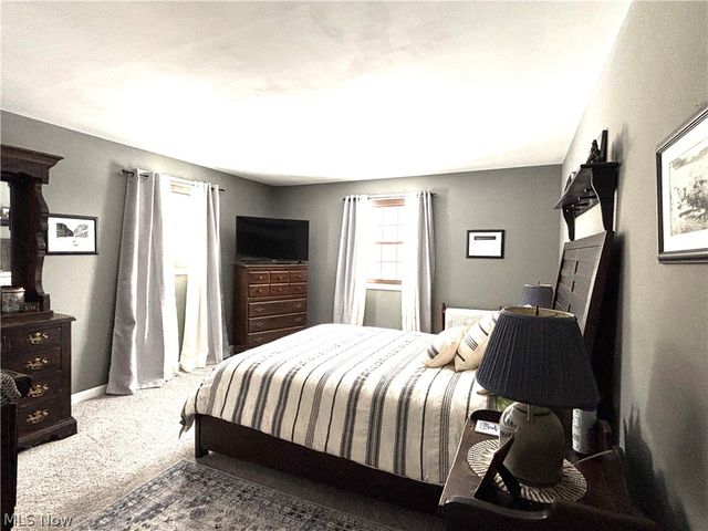 383 Edgewood Court, Columbiana, OH 44408