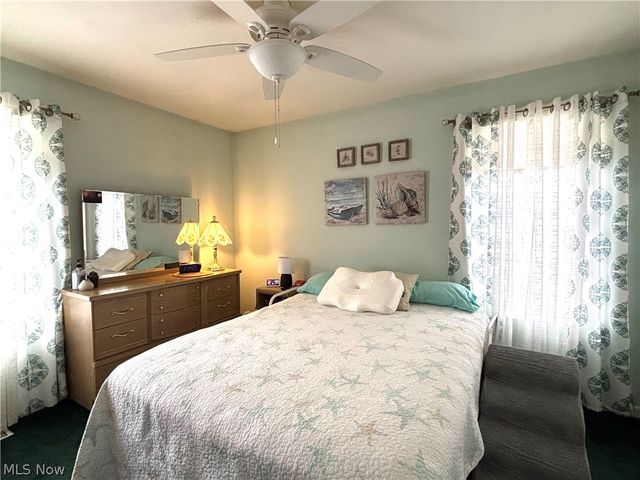 383 Edgewood Court, Columbiana, OH 44408