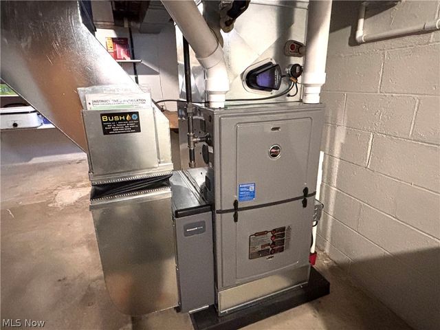 383 Edgewood Court, Columbiana, OH 44408