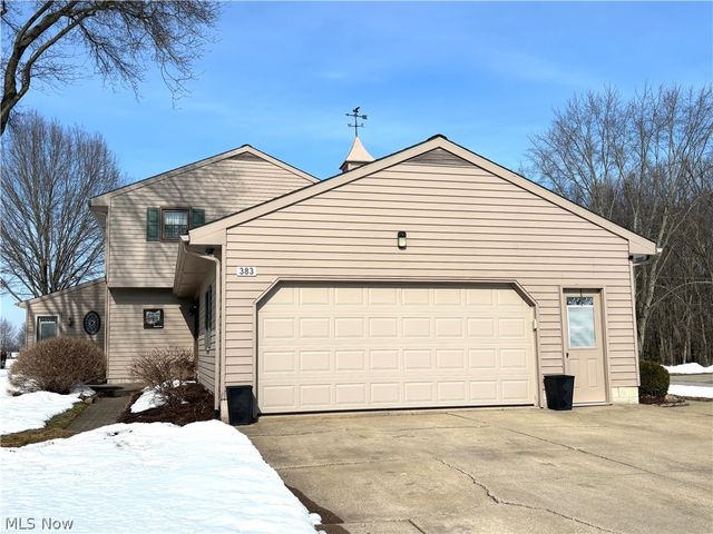 383 Edgewood Court, Columbiana, OH 44408