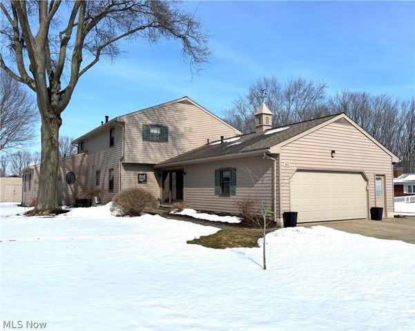 383 Edgewood Court, Columbiana, OH 44408