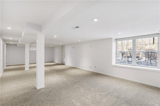 8302 CHEROKEE Lane, Leawood, KS 66206