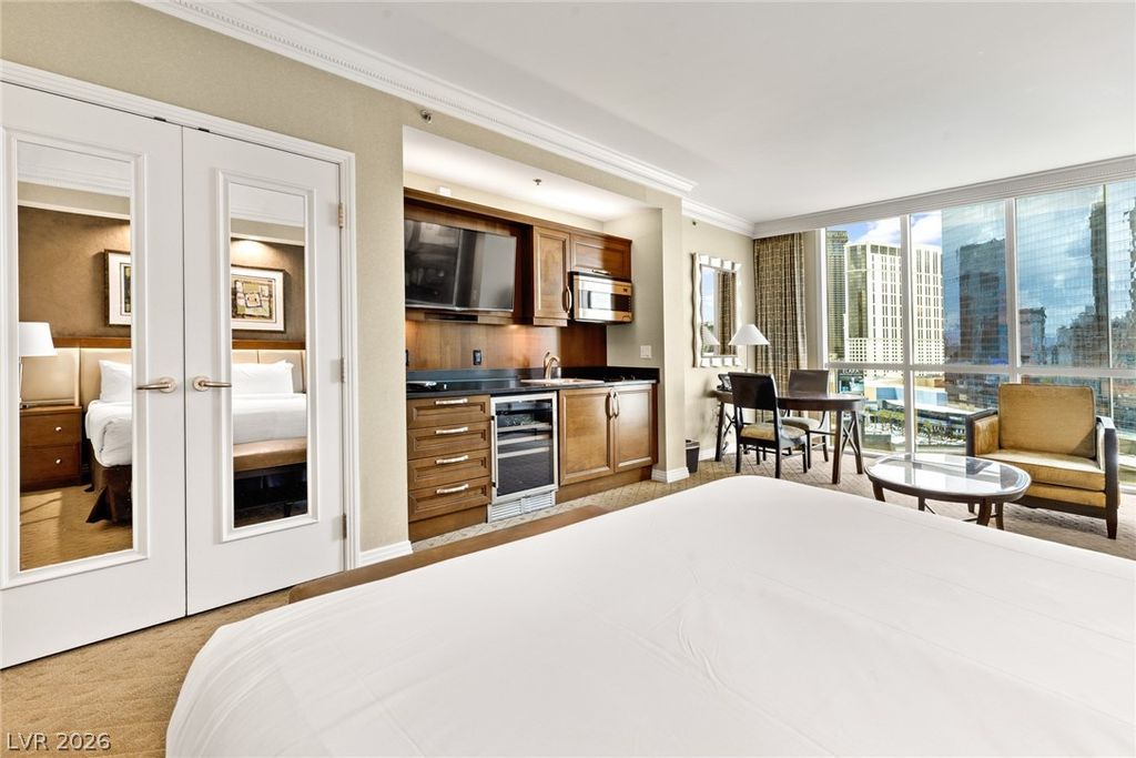 125 East Harmon Avenue 1103, Las Vegas, NV 89109