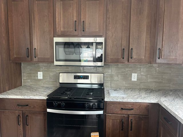 23 Royal Crest Park, Rochester, NH 03867